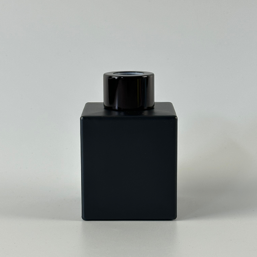 Скляний флакон куб для дифузору "Malevich", 100мл матовий